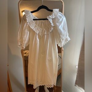 Doen cotton summer dress. White. Size medium.